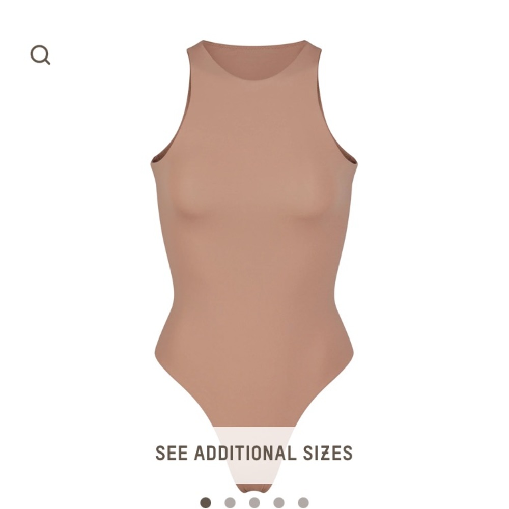 Skims fits everybody high neck bodysuit size small NWT
